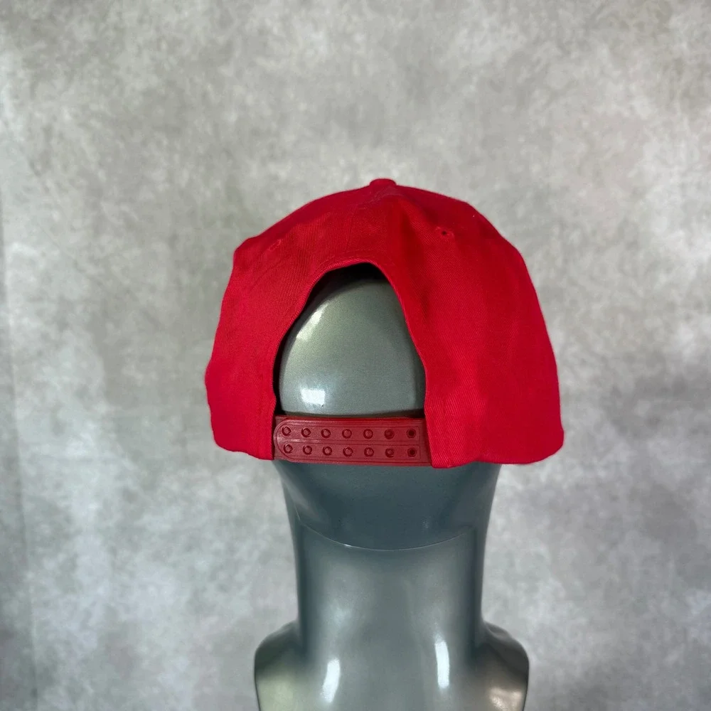 International Harvester Trucker Hat Men OSFM Red Solid Rope Logo Snapback Cap